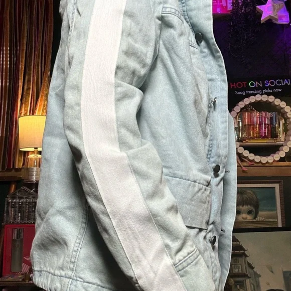 Men's Light blue denim Jacket - Picture 2 of 12